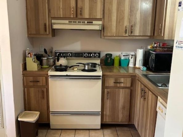 480 NW 76th Ave 306, Margate FL 33063