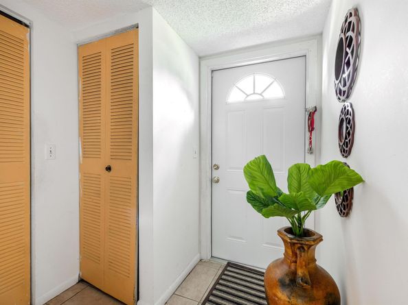 150 Lake Meryl Drive 143, West Palm Beach FL 33411