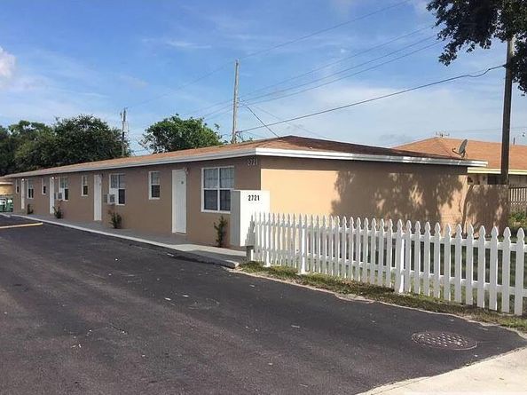 2721 Avenue Avenue S A1, Riviera Beach FL 33404