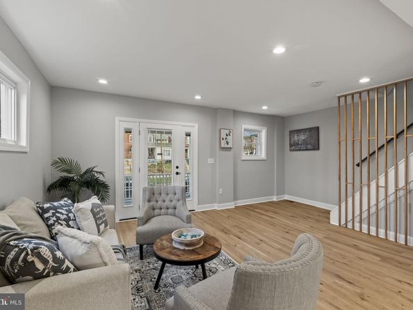 314 E Montana Street, Philadelphia PA 19119