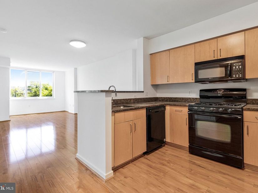 1000 New Jersey Avenue SE 321, Washington DC 20003