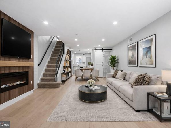 2224 S Opal Street, Philadelphia PA 19145