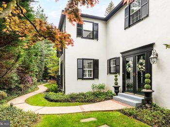 1425 County Line Road