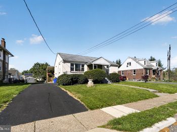 110 Mccormick Avenue