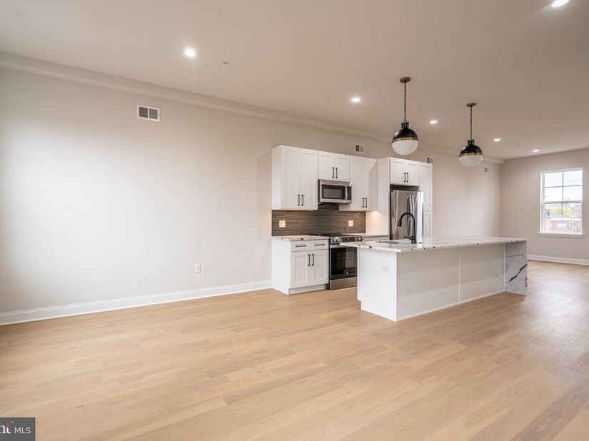 2723 Lorraine Court, Philadelphia PA 19131