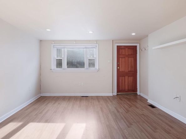 731 Carpenter Street, Philadelphia PA 19147