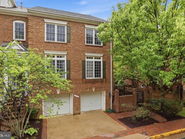 2323 Sawtooth Oak Court, Vienna VA 22182