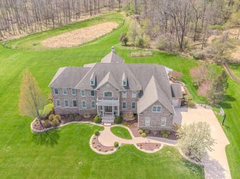 24 Hayhurst Drive