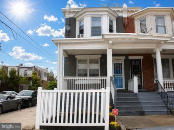 1661 N Robinson Street