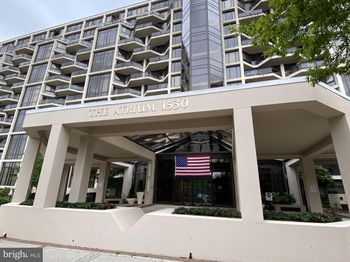1530 Key Boulevard