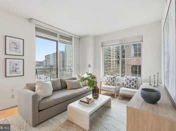 820 N Pollard Street