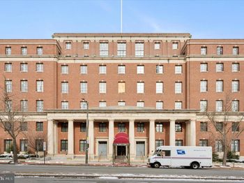 1601 Spring Garden Street