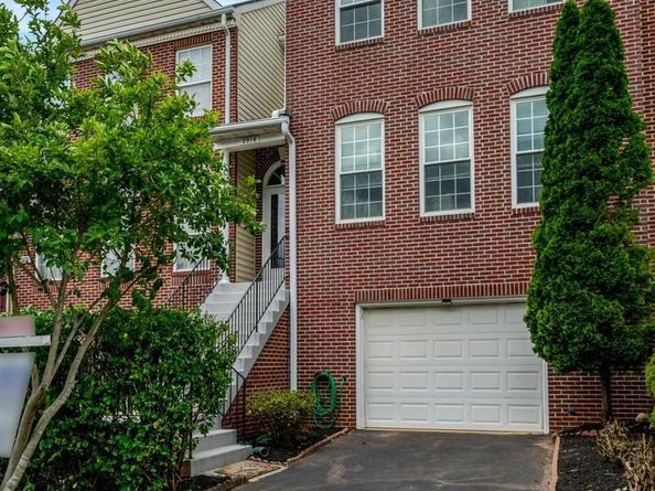 2916 Mainstone Drive, Fairfax VA 22031