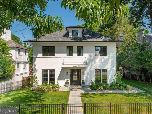 2733 Chesapeake Street NW, Washington DC 20008