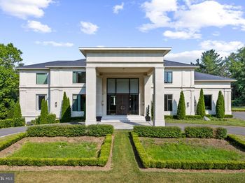 8880 Bradley Boulevard