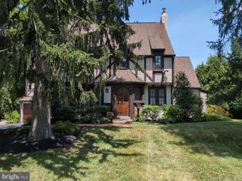 273 Strafford Avenue