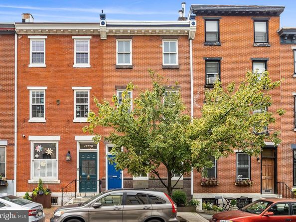 2222 Locust Street, Philadelphia PA 19103