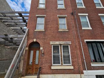 2833 Poplar Street