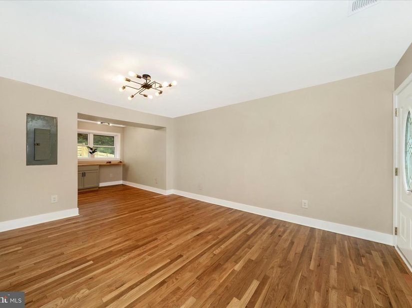 5045 Sheriff Road NE, Washington DC 20019