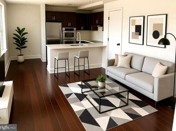 1020 Monroe Street NW