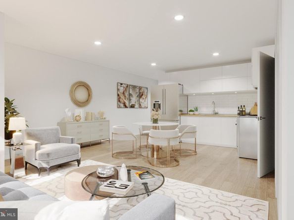 706 Edgemore Road, Philadelphia PA 19151