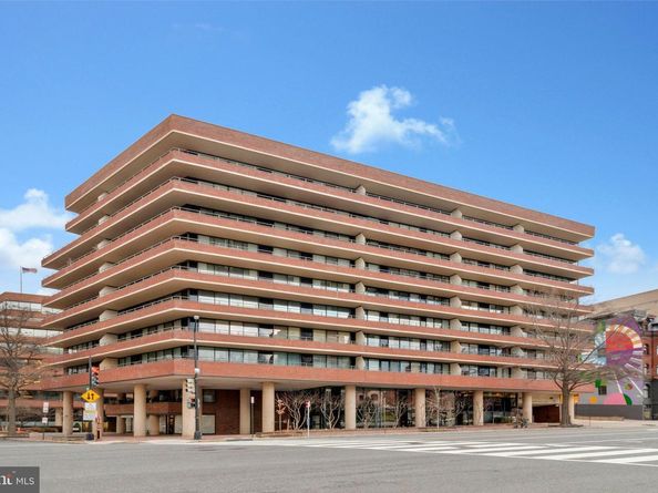 2555 Pennsylvania Avenue NW 407, Washington DC 20037