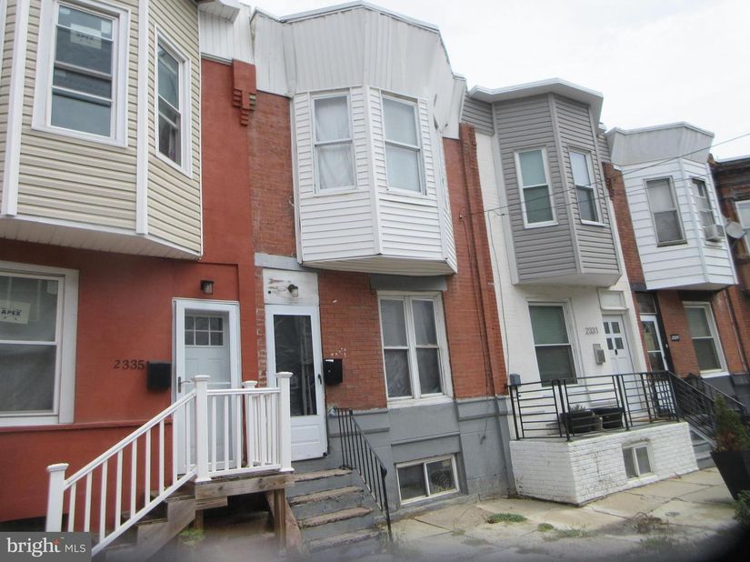 2333 Pierce Street, Philadelphia PA 19145
