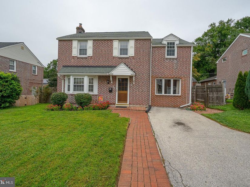 155 Treaty Road, Drexel Hill PA 19026