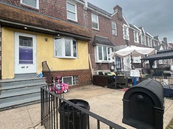 4614 Lansing Street