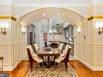 26 S Strawberry Street