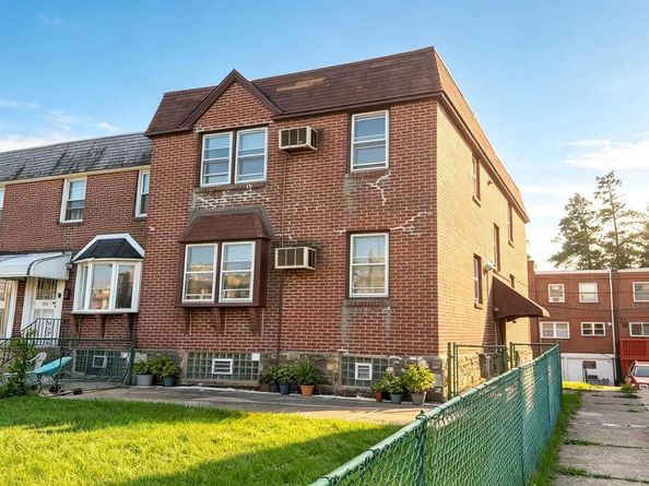 2224 Glenview Street, Philadelphia PA 19149
