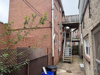 1224 E Columbia Avenue
