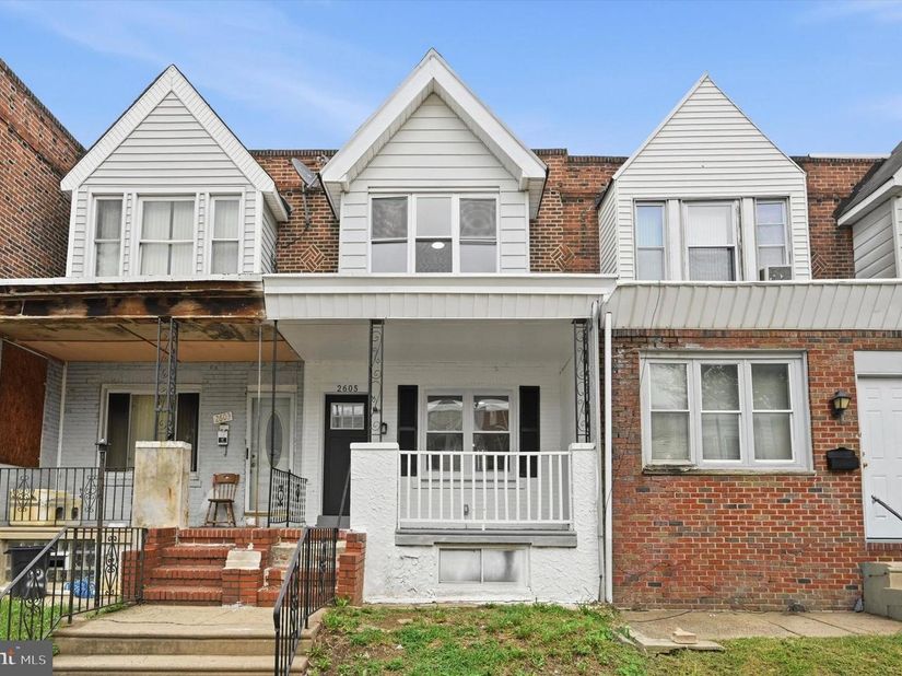 2605 S Robinson Street, Philadelphia PA 19142
