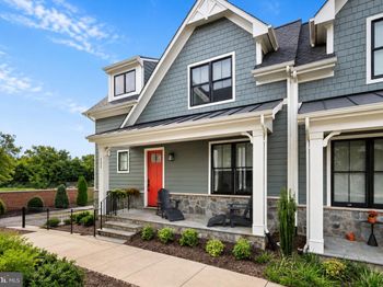 111 Courthouse Road SW