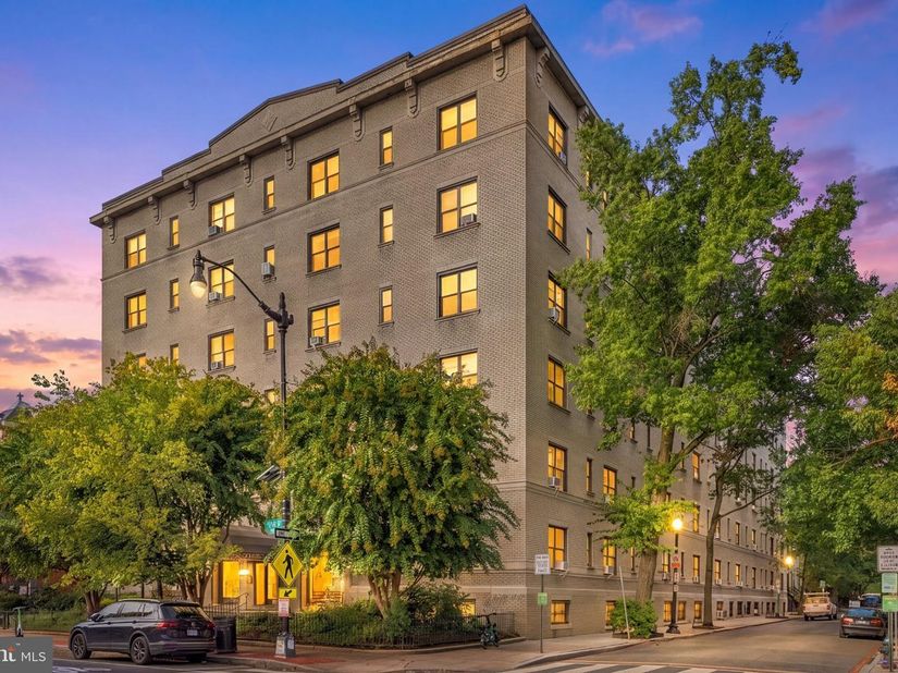 1514 17TH NW 404, Washington DC 20036