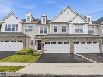 68 Parry Way