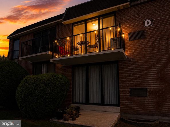100 E Glenolden Avenue D7, Glenolden PA 19036