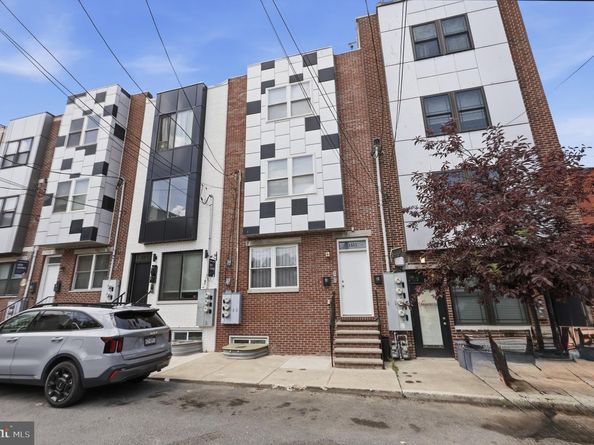 1511 W Seybert Street, Philadelphia PA 19121