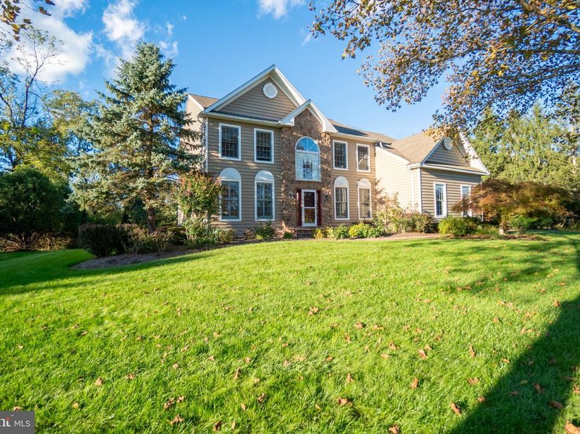 1066 N Kimbles Road, Yardley PA 19067