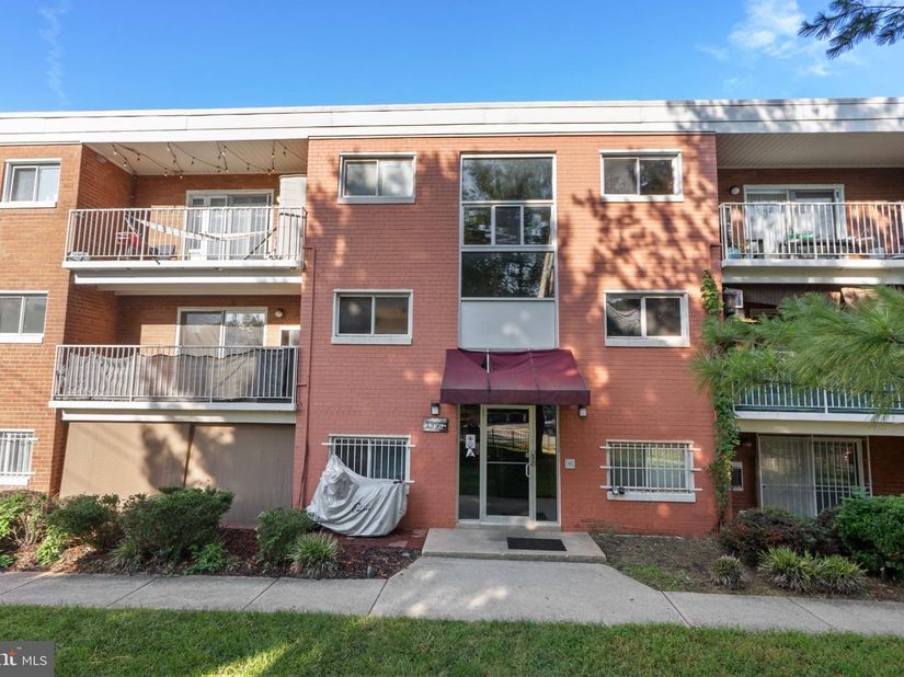 1390 Bryant Street NE 201, Washington DC 20018
