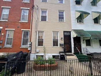1814 W Master Street