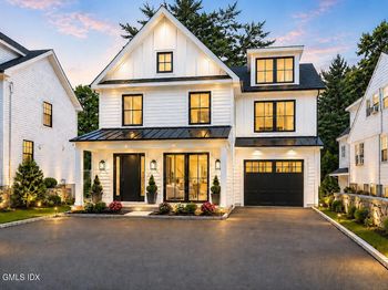 20 Sound Beach Avenue