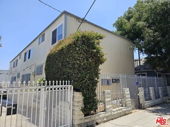 1146 S Berendo Street