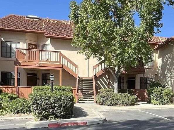 4035 Carmel View Rd 114, San Diego CA 92130