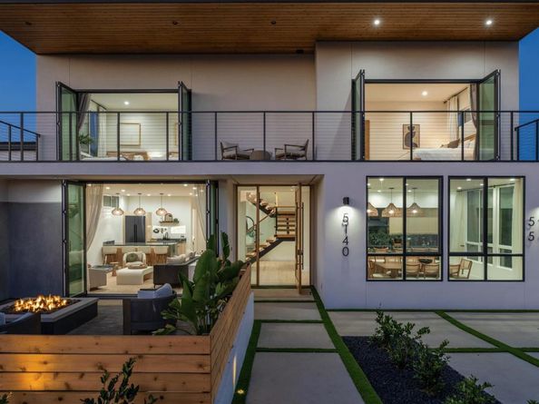 5140 Los Robles Drive, Carlsbad CA 92008