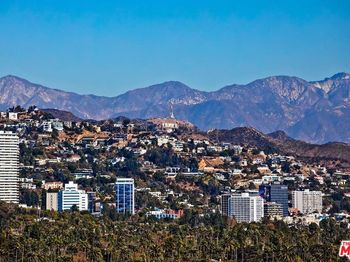 10350 Wilshire Boulevard