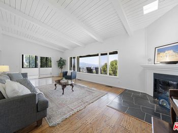3543 Lavell Drive