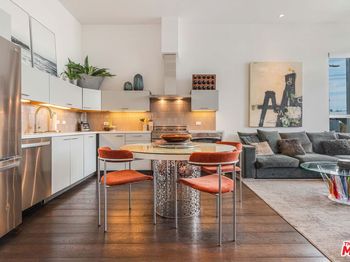 751 N Fairfax Avenue