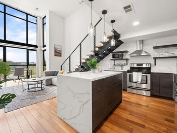 889 Date Street