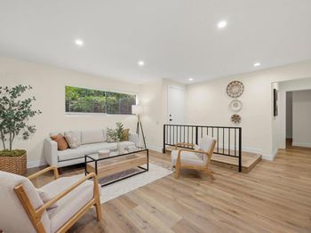 7954 Mission Center